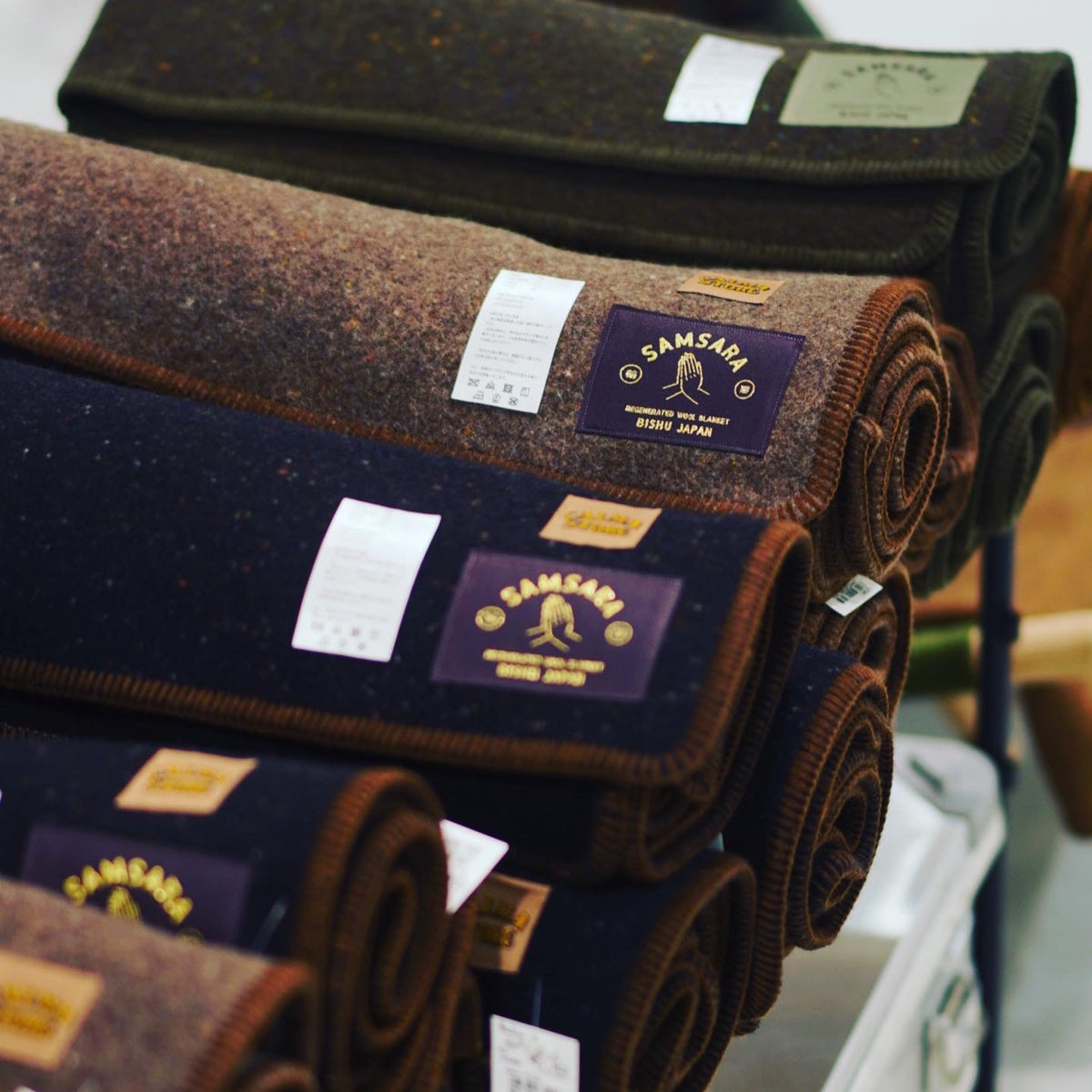 SAMSARA BLANKET SIZE M – calma store Japan