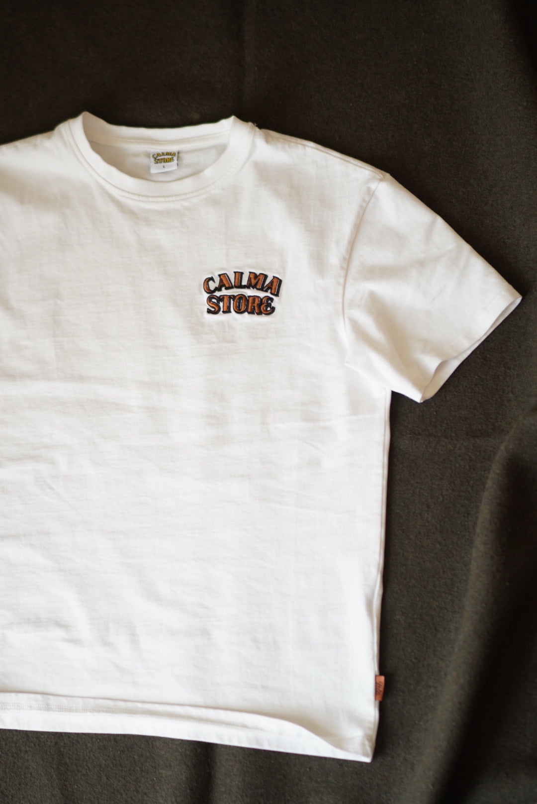 CALMA STORE MAIN LOGO organic heavy weight cotton T white ONLINE