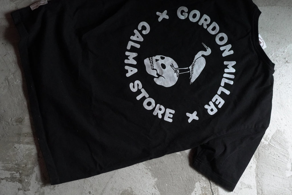 GORDON MILLER × CALMA STORE SKULL&IGLET BLACK  STANDARD T