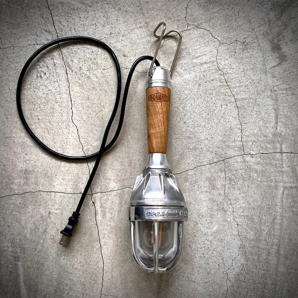 BONGO Lightning Model. 051