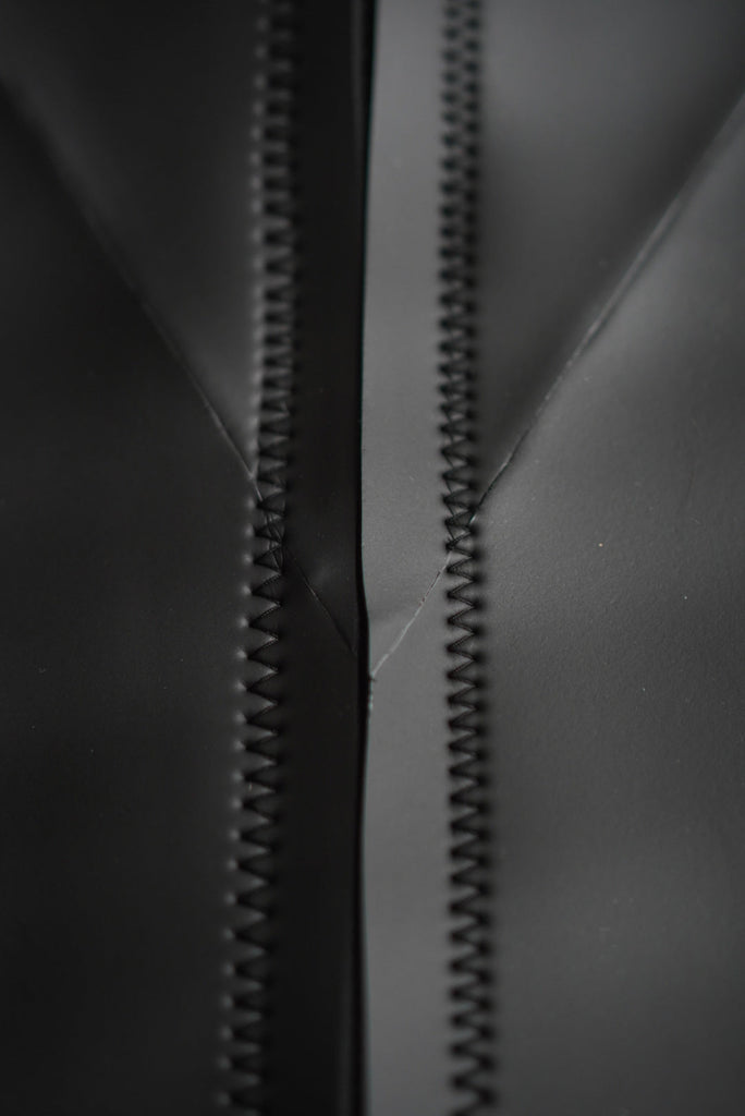 【アーカイブ】Indigo meadow wetsuit Short John