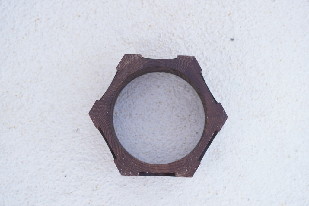 【アーカイブ】Wood base for the victor